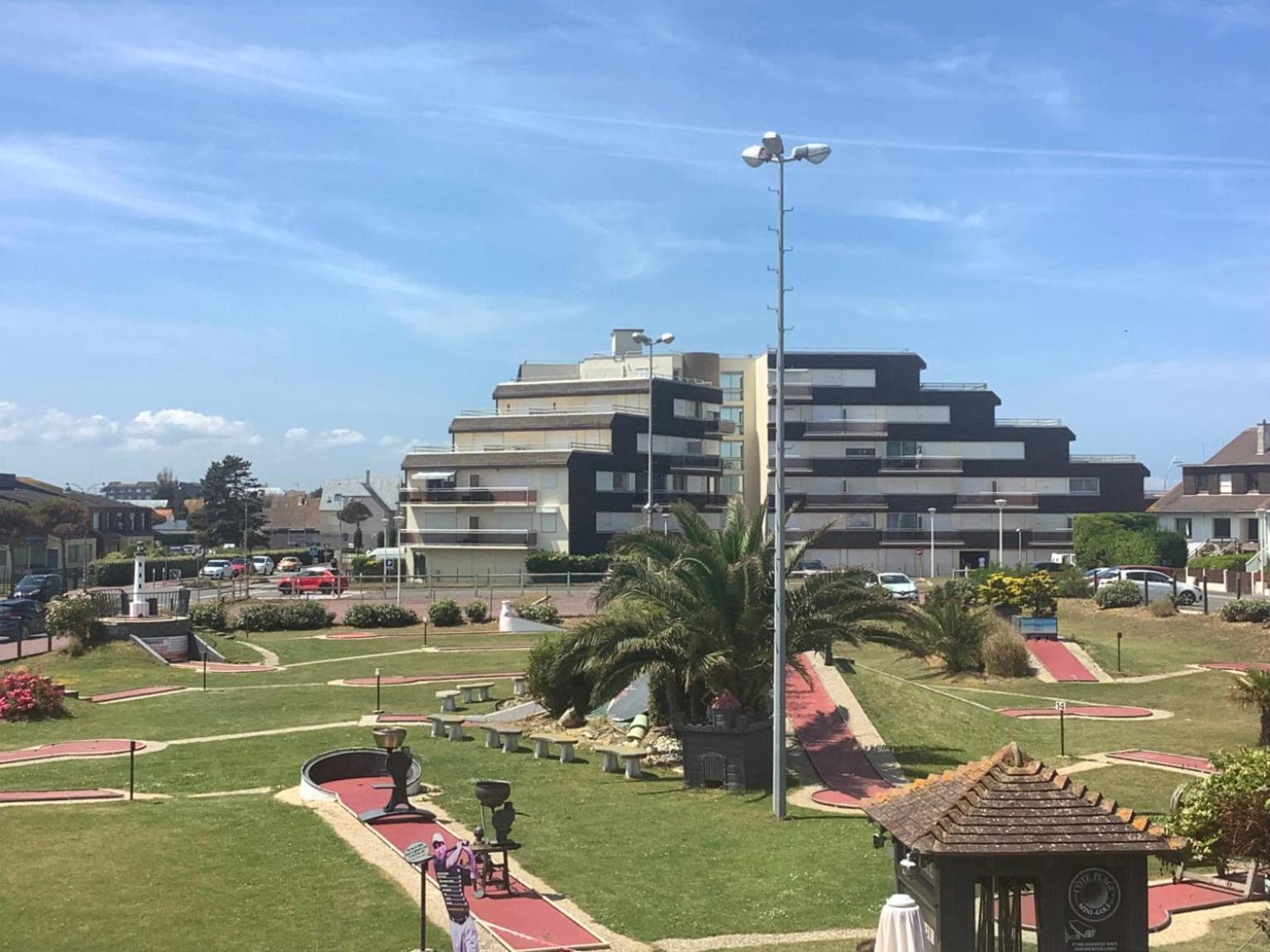 "O'Dbark" - Duplex 2 Etoiles - A 100M De La Plage Avec Jardin Courseulles-sur-Mer Kültér fotó